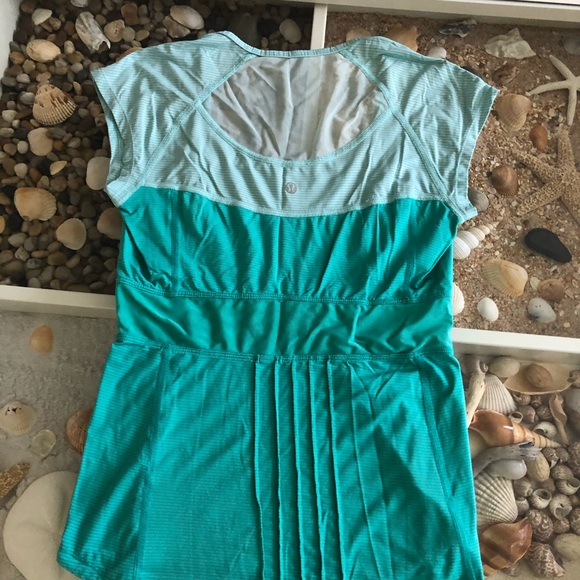 Lululemon Top - Picture 6 of 6